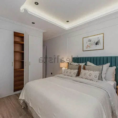 Penthouse Im Herzen Der Stadt Lägenhet
